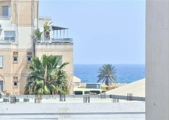 Coastal Getaway: 2 For Up To 14 Guests! Light-flooded And Spacious Apartmán