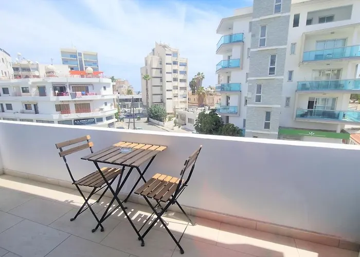 Appartement Coastal Getaway: 2 For Up To 14 Guests! Light-flooded And Spacious